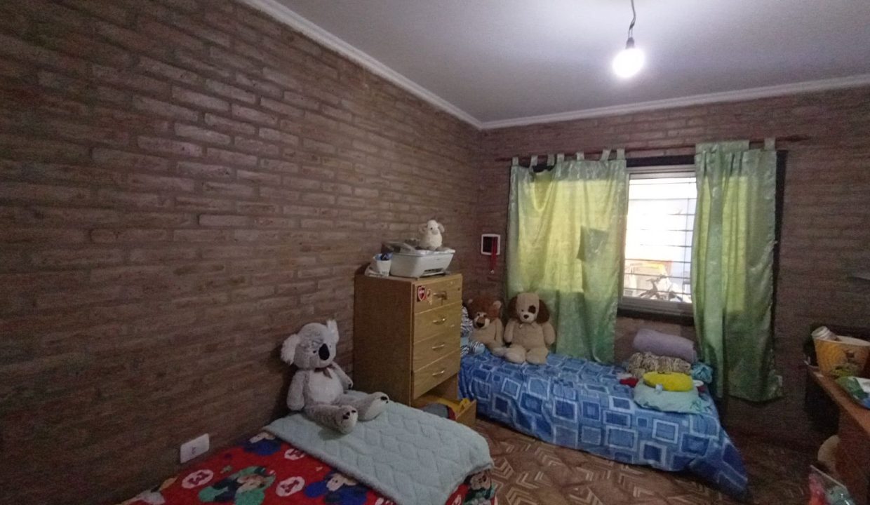 6477937_21183498746837065900778167465699222852805719484776682533754176549972199394857